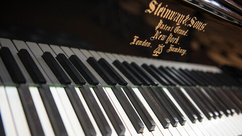 The keys of a Steinway piano